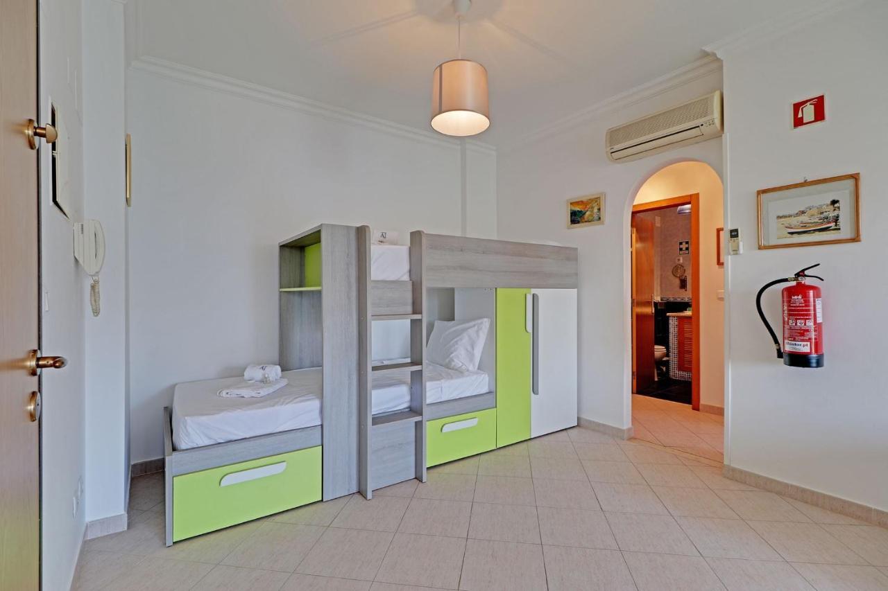 Armacao De Pera Central By Homing Exterior photo